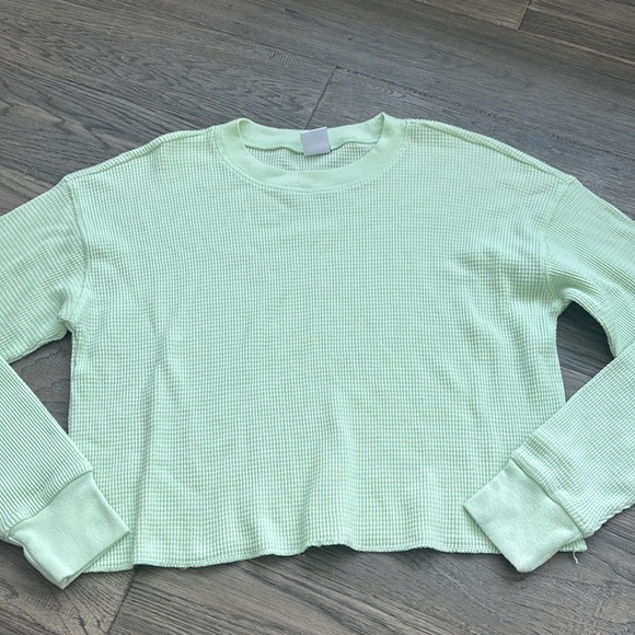 TNA | Aritzia green waffle knit long sleeve over sized crop top sweater size XXS - Picture 2 of 9